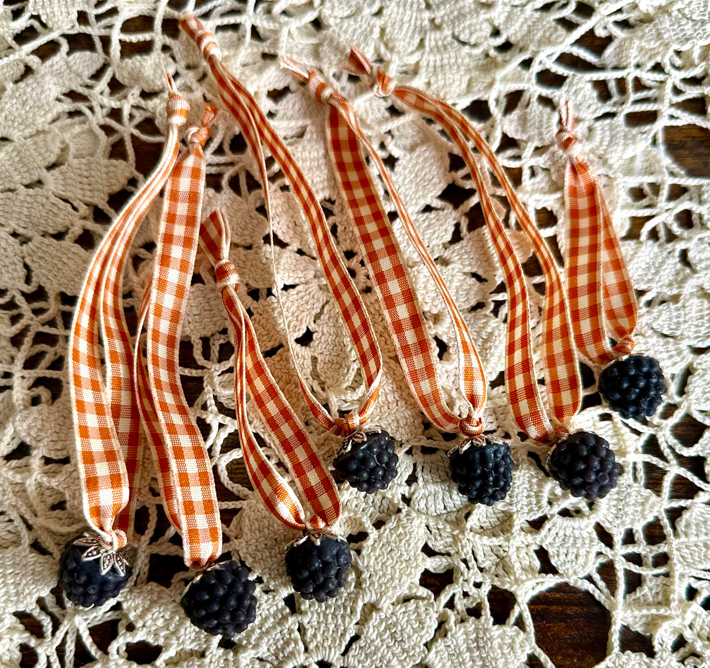 Blackberry Thread Waxer