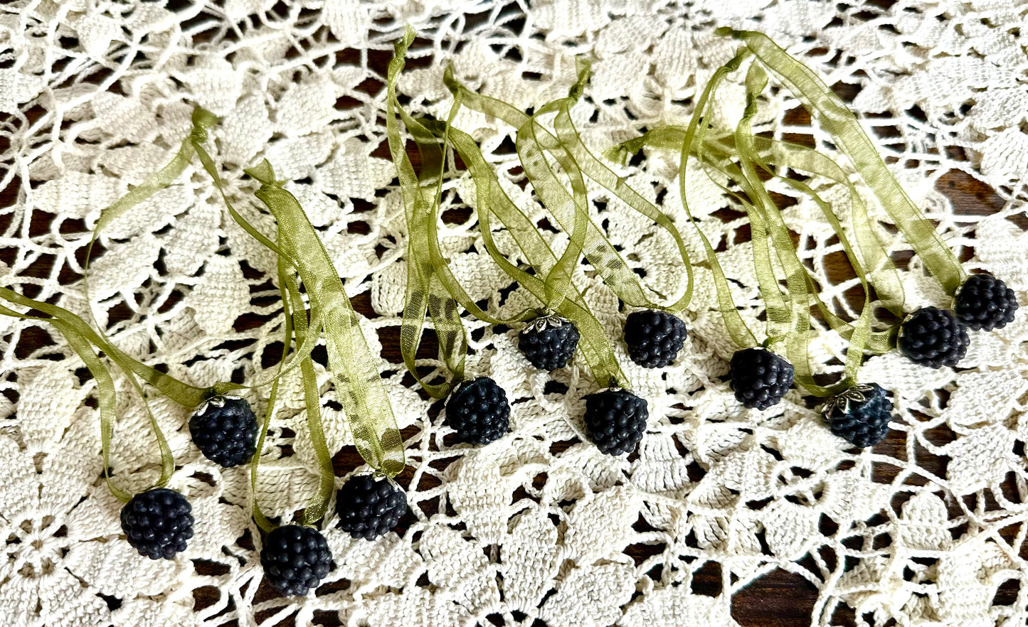 Blackberry Thread Waxer